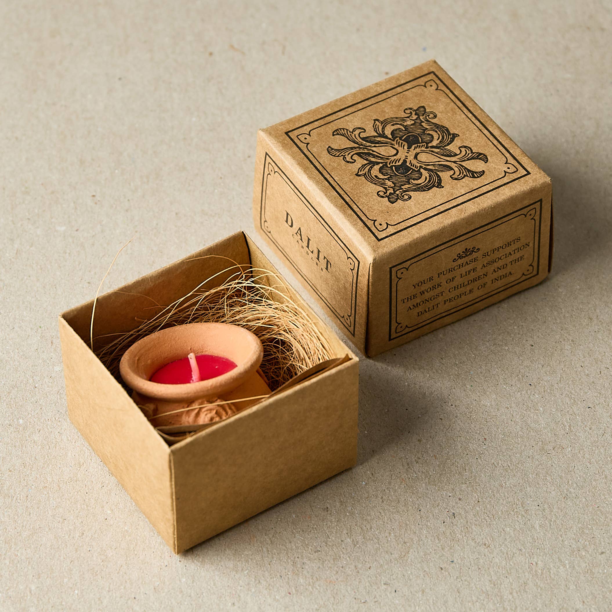 Terracotta Beeswax Tea Light Candle | Megah - Jasmine Scent